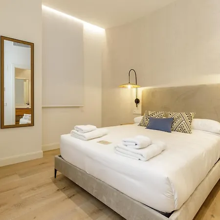Marques De Velazquez Ii By Caleta Homes Apartment *