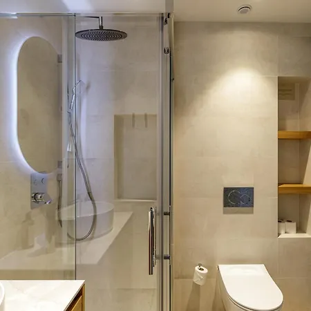 Marques De Velazquez Ii By Caleta Homes Apartment