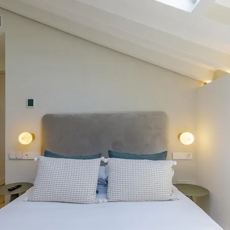 Apartment Marques De Velazquez Ii By Caleta Homes