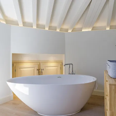 Marques De Velazquez Ii By Caleta Homes *