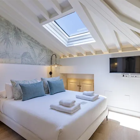 Marques De Velazquez Ii By Caleta Homes