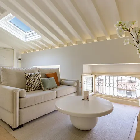 Marques De Velazquez Ii By Caleta Homes Apartment *